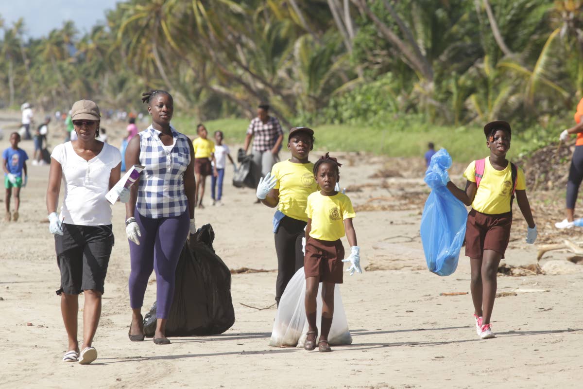 Volunteers Tackle Trash At Tobago Beaches Trinidad And Tobago Newsday