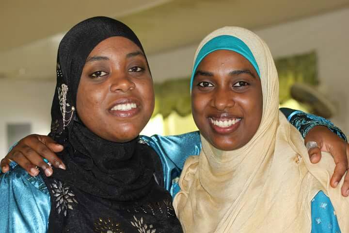 Azizah Mohammed, 32, left, and sister Sabira Mohammed, 29.