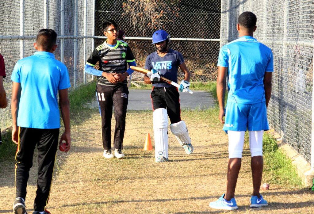 Hillview College cricketers at a practice session at Honeymoon Park recently.  PHOTO BY ROGER JACOB 