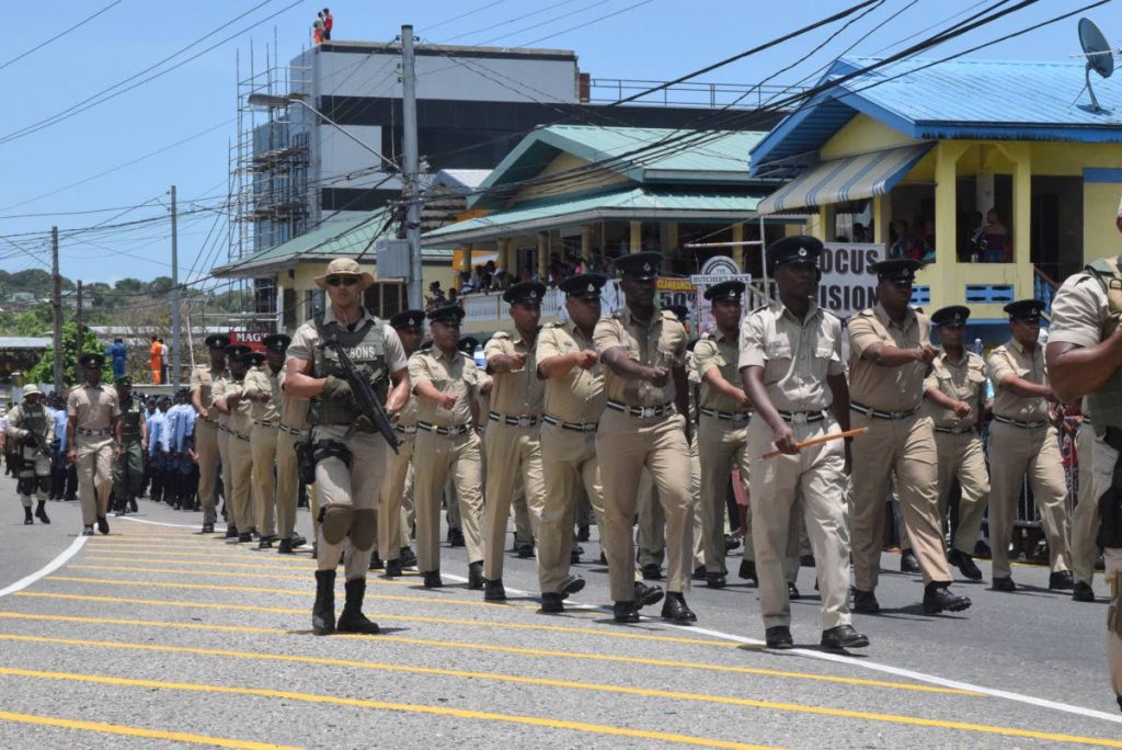 Prisons officers -FILE PHOTO