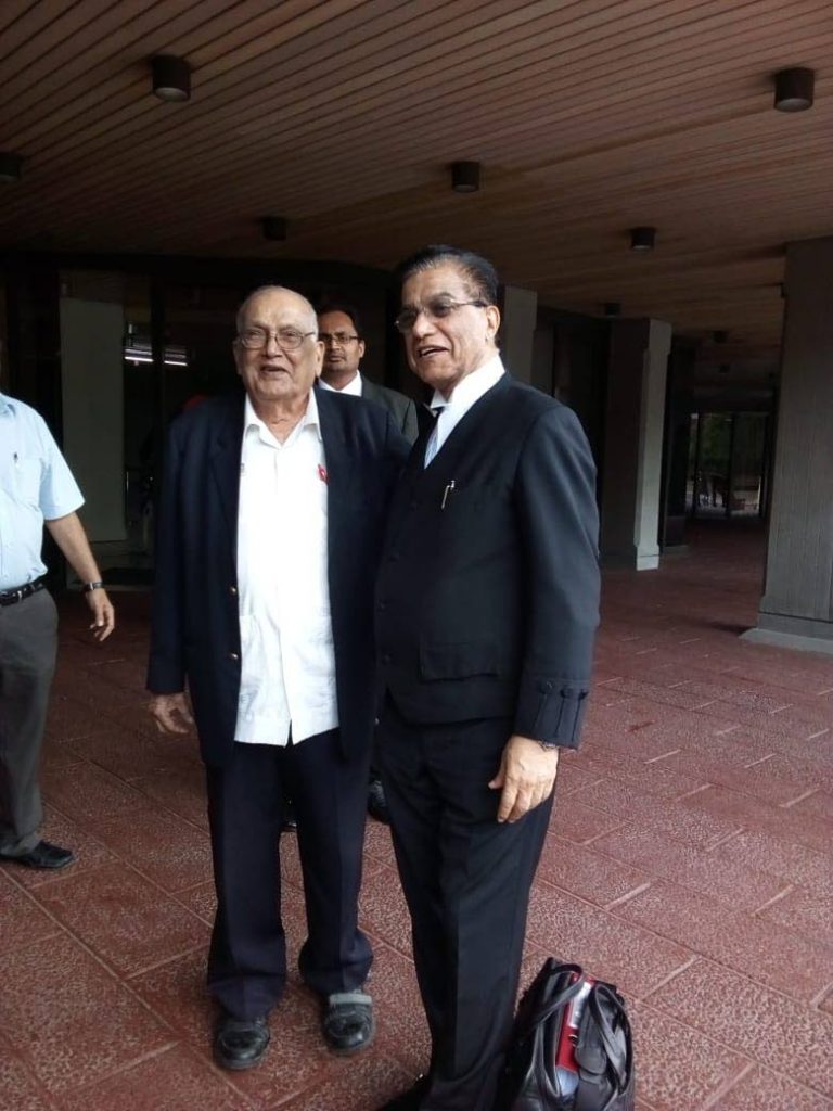 Sanatan Dharma Maha Sabha (SDMS) Satnarayan Maharaj  leader Satnarayan Maharaj and his lead counsel Ramesh Lawrence Maharaj, SC, at the Hall of Justice, Port of Spain on June 18.  - Jada Loutoo