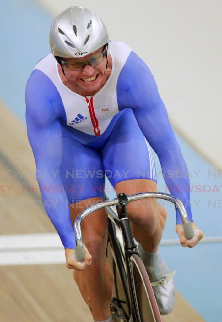 In this Aug 21,2004 file photo, Scotland’s Craig Maclean rides during the men’s team sprint qualifying against Cuba at the Athens velodrome during the cycling track competition at the 2004 Olympic Games. (AFP PHOTO) - 