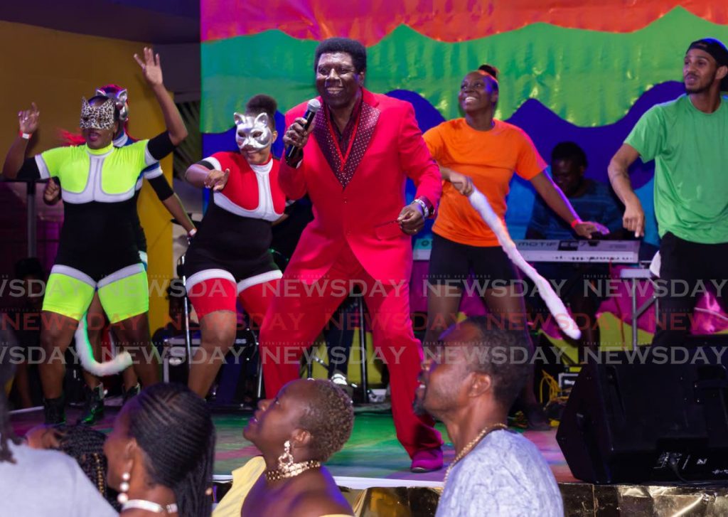 Michael Baker sings Leave the Cat on his way to winning the New Tobago Soca Monarch on Thursday evening at Junction Bar, Buccoo. PHOTO BY DAVID REID  - 