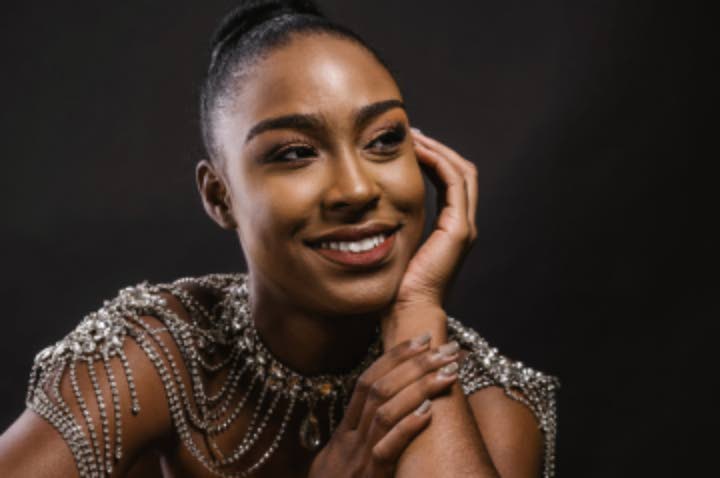 She not only cares about the dispossessed but Eléshiva Phillips, the Miss San Fernando delegate in the Miss World 2020 competition, is also an animal lover. Her pets have included hamsters, a caiman, a turtle, 12 cats, dogs, and a manicou.
 - 