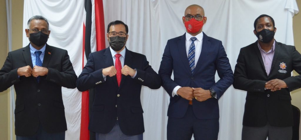 From left acting permanent secretary in the Ministry of National Security Gary Joseph, 
Minister of National Security Stuart Young, president of the Fire Service Association Leo Ramkissoon, and general secretary of the Fire Service Association Marcellus Simon.


PHOTO COURTESY MINISTRY OF NATIONAL SECURITY - Ministry of National Security