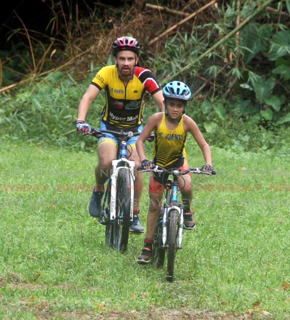 Jonah Camps, left, and Xavi Hospedales, competes during the event in Las Cuevas, on Saturday.  - Angelo Marcelle
