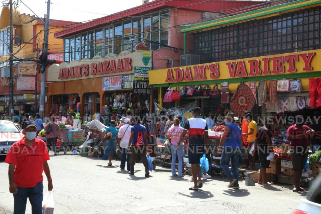 Street vendors pack the pavement in Chaguanas. - Marvin Hamilton