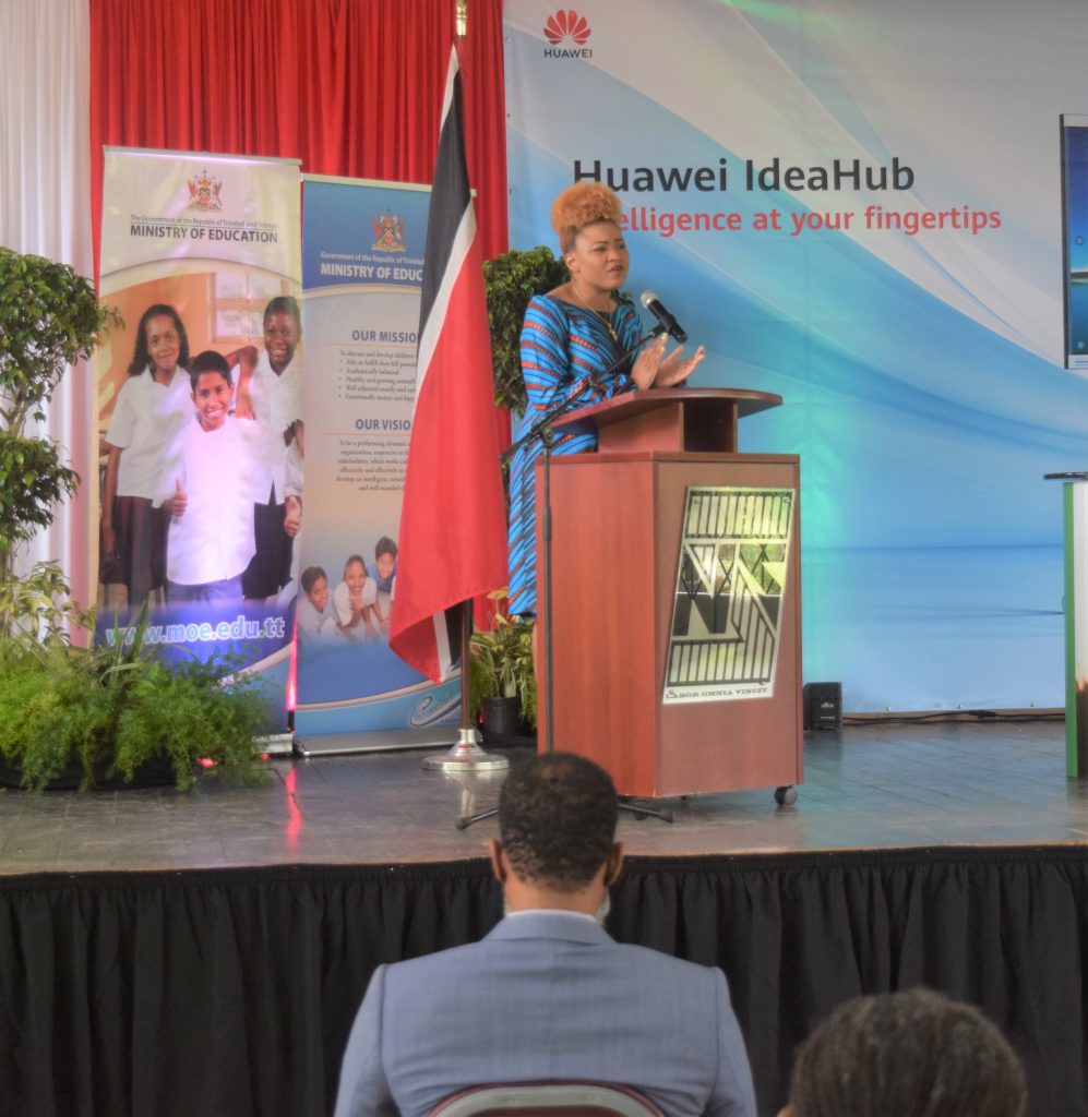 Minister of Education Nyan Gadsby-Dolly speaks at the Huawei IdeaHub smartboard demonstration with teachers at the San Juan North Secondary School on Friday. 

Photo courtesy the Ministry of Education 