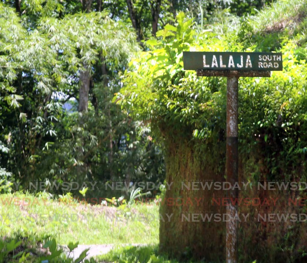 The signpost off the Blanchisseuse Main Road leading to La Laja South Branch Road.  Photo by Sureash Cholai