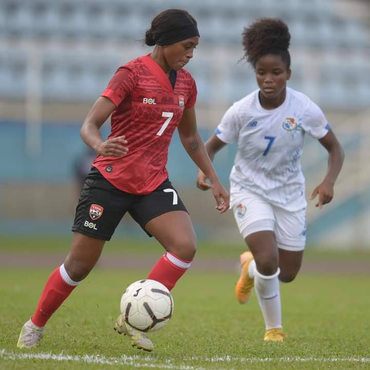 Trinidad and Tobago's Liana Hinds (L) controls the ball against Panama, in an international friendly, held at the Ato Boldon Stadium, Couva, on Thursday. The match ended 0-0. - via TTFa Media