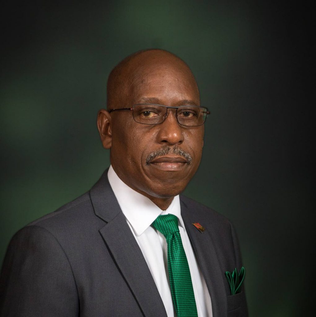 Candidato del PDP para Scarborough / Mt Grace, Trevor James - 