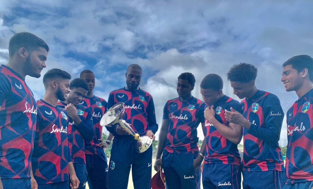 West Indies legend and bowling coach Sir Curtly Ambrose (C) with members of the West Indies Under-19 Rising Stars training squad.   - CWI Media