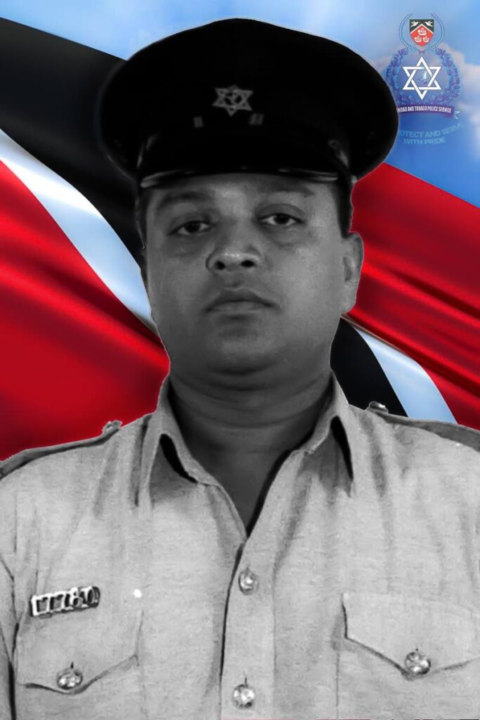 PC Anthony Mohammed died from covid19 on Monday. 
PHOTO COURTESY TTPS - 