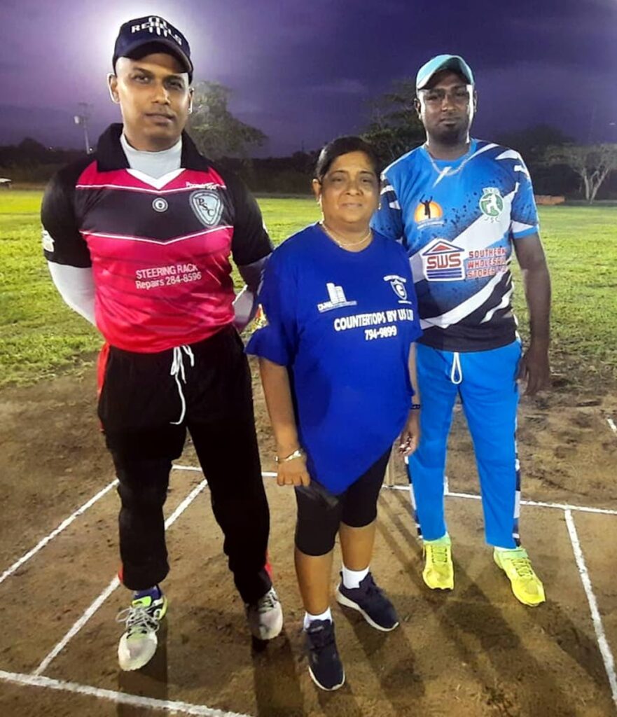 (L-R) Poonah Super Giants captain Kevin Ragoo, PTRC alderman Vashti Sookoo and Brothers Challengers captain Larry Saran at the start of the 2022 Cosmos Inter-Village T20 Cricket Festival last Tuesday.  - Courtesy Benchmark Communications