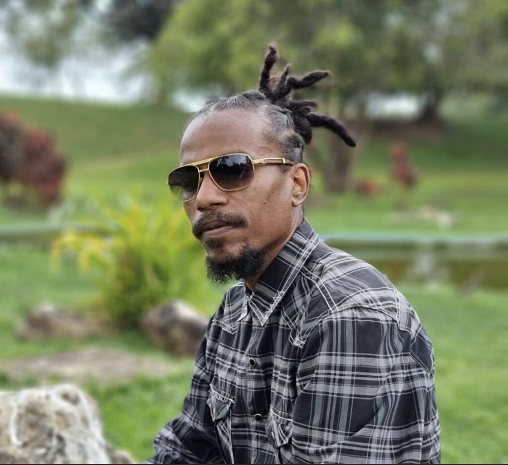 Conscious reggae artist King David appeared on Viewz. - 