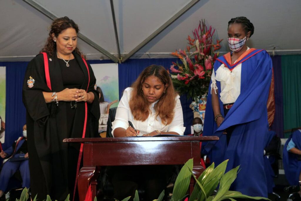 Uwi Hosts In Person Matriculation After 2 Year Break