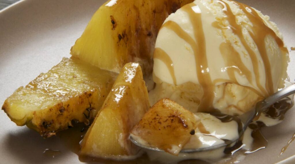 Grilled pineapple - 