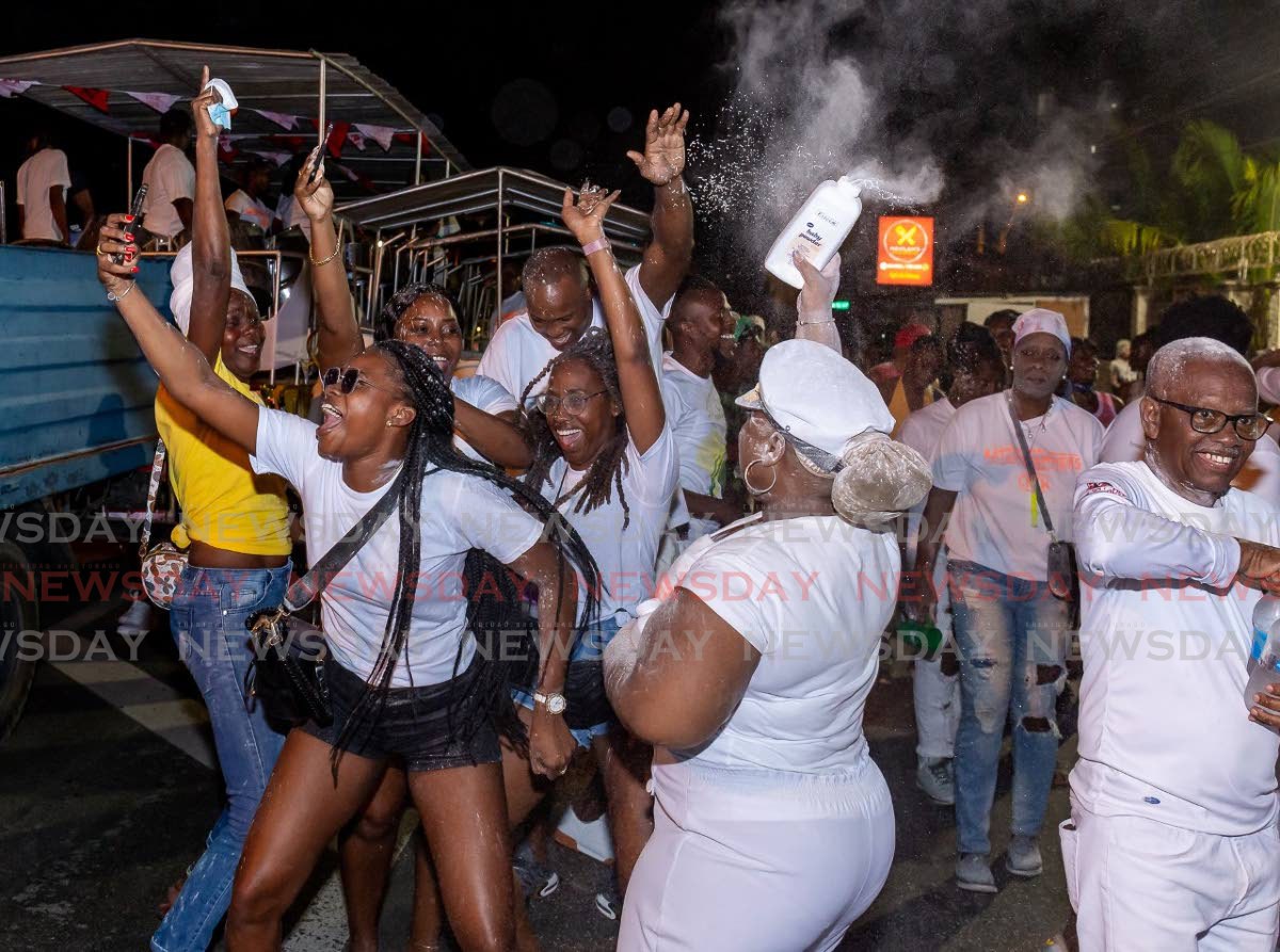 Thousands breakaway in Tobago J’Ouvert Trinidad and Tobago Newsday