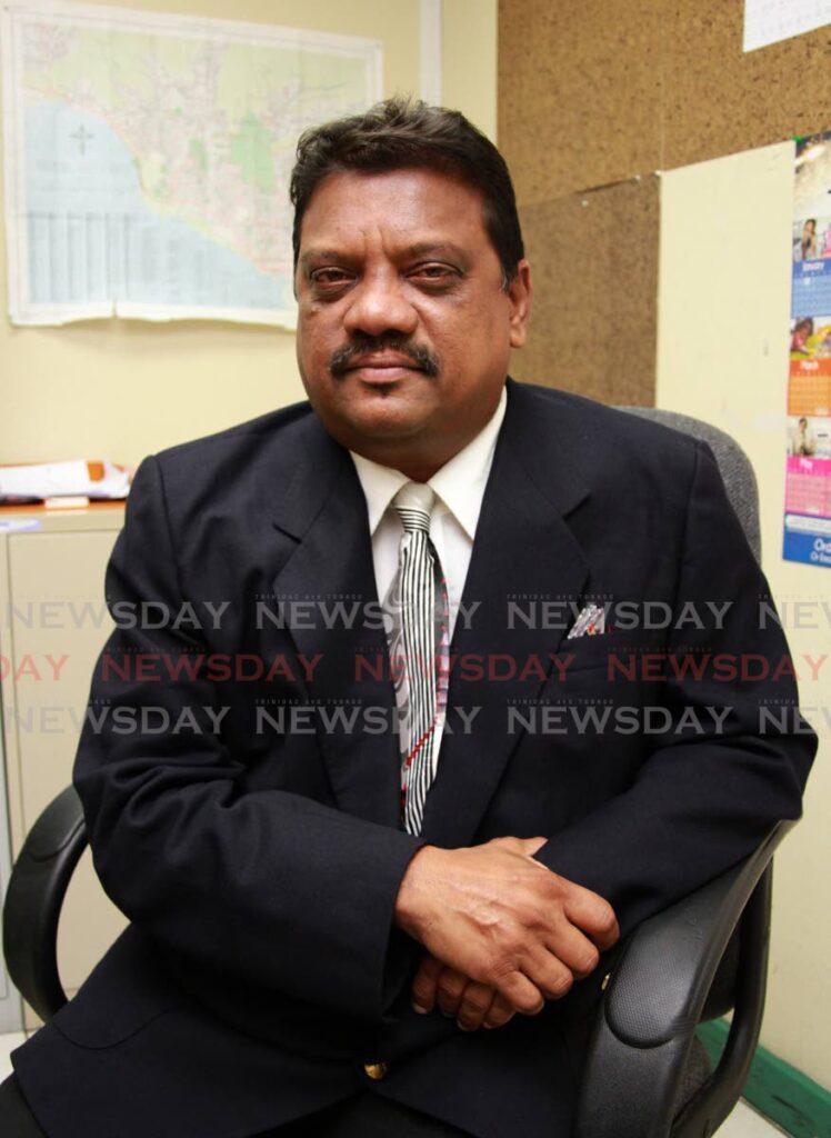 Former Newsday chief photographer Rattan Jadoo, dead at 60. - 