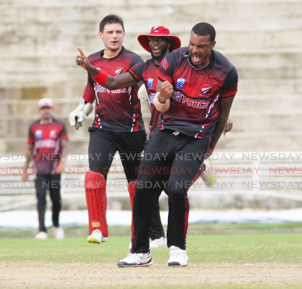 TT Red Force pacer Shannon Gabriel (R) took  2/36 in their match against Windward Islands Volcanoes during the CG United Super50 Cup match, on Saturday, at the Queen's Park Oval, St Clair. Photo by Lincoln Holder