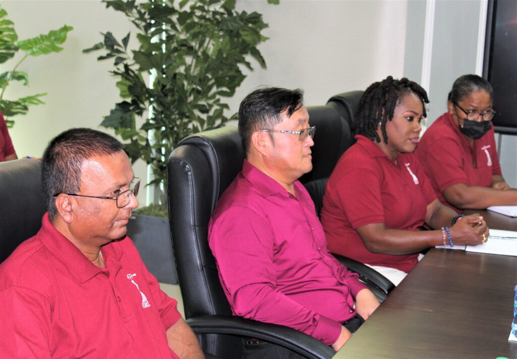 TTUTA president Martin Lum Kin, centre, and other members of the union's executive during their meeting on Tuesday with Chief Personenel Officer Dr Darryl Dindian (not in photo) in the Sandra Marchack conference room, Office of the CPO.

Photo courtesy Office of the Chief Personnel Officer