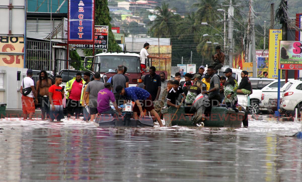 Joint chambers donate $250,000 to Sewa TT for flood relief