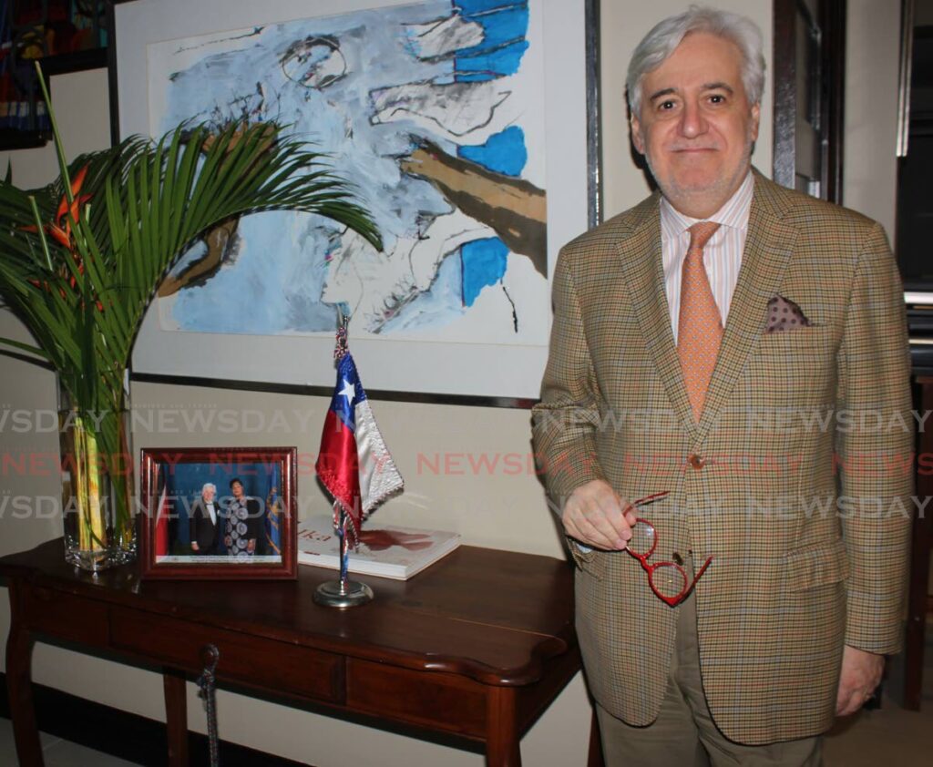 Outgoing ambassador to Chile Juan Anibal Barria.  - Grevic Alvarado