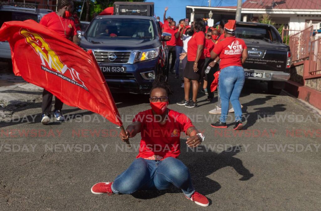  PNM supporters during a walkabout in Plymouth in the lead up to the THA election in December 2020.  - FILE PHOTO/DAVID REID