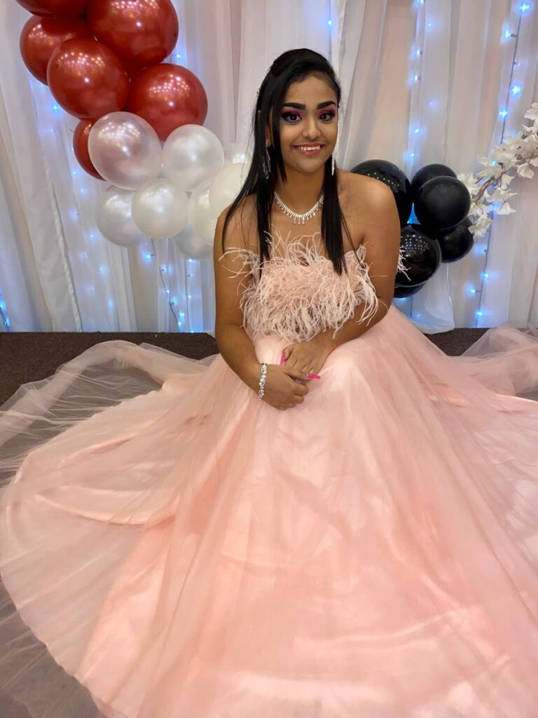 Chelsea Bickharry went all out for her Carapichaima West Secondary graduation ball. - 