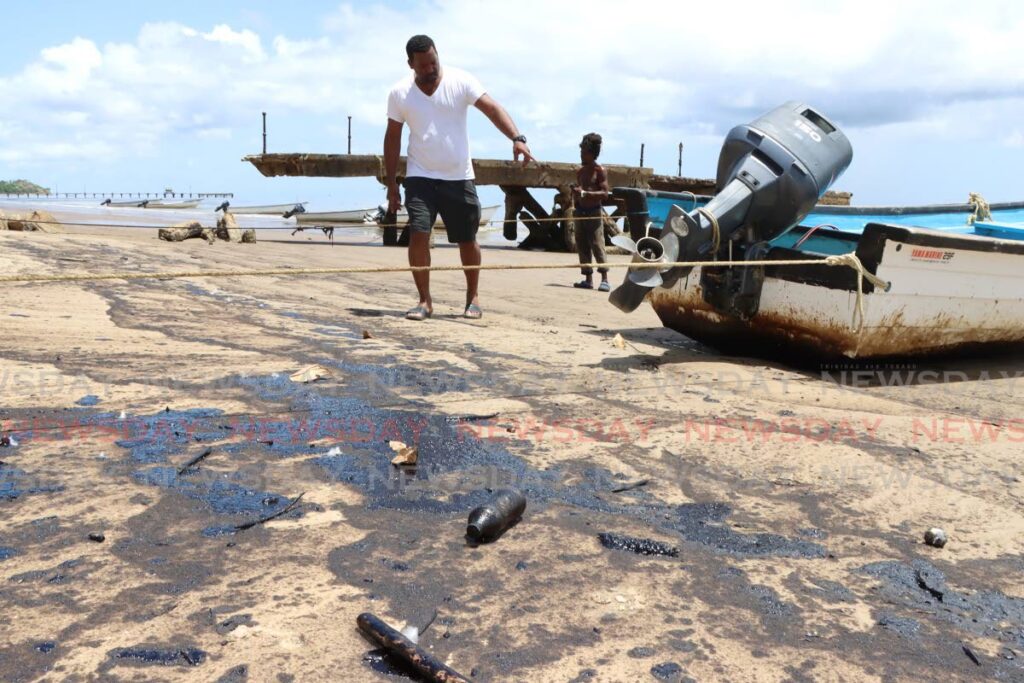 Oil spill at Bonasse Beach, Cedros. - File photo by Angelo Marcelle