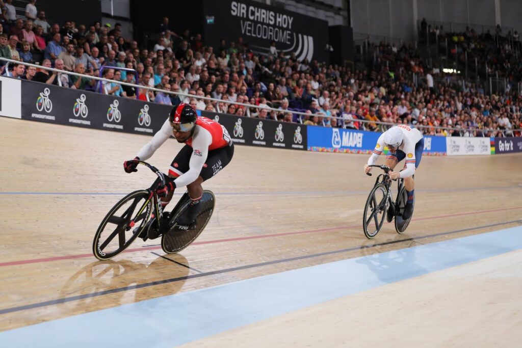 Trinidad and Tobago's Nicholas Paul, left, in action at the UCI World Championships in Glasgow, Scotland, Sunday.  - Photo Courtesy UCI