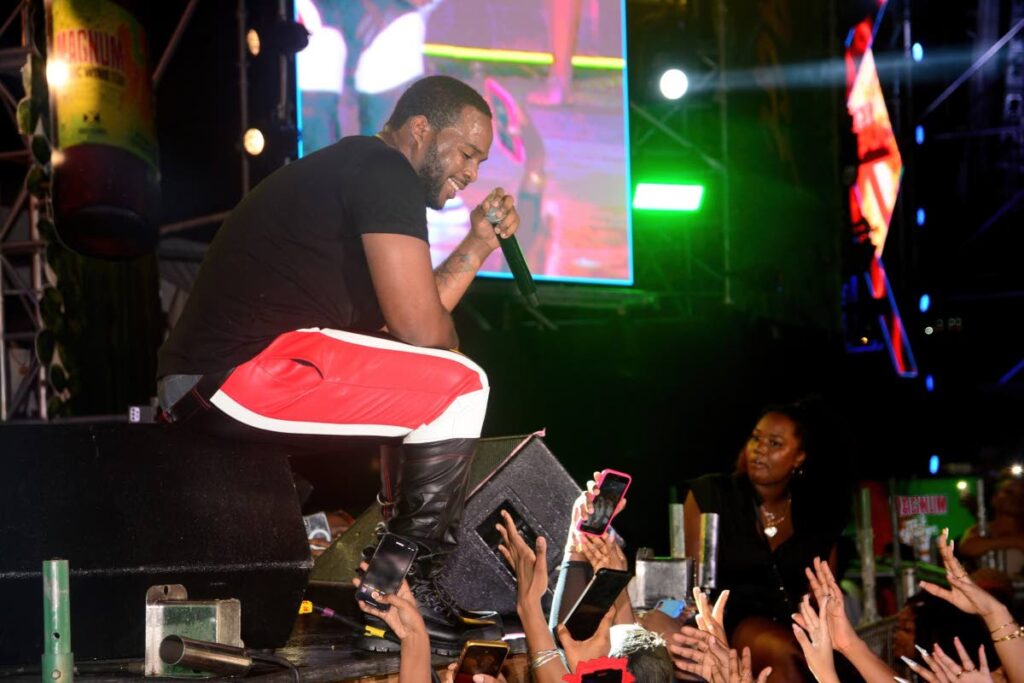 Teejay entertains the crowd at the  Magnum Xplosion SummerStage concert at the Queen's Park Savannah, Port of Spain. - Overtime Media