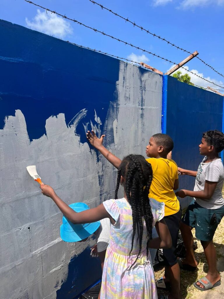 The Arima Arts Festival began with the painting of a mural by pupils of the  La Horquetta North Government Primary School, Ldaybird Avenue, on Thursday. The painting continues today while the festival runs until August 30. - 