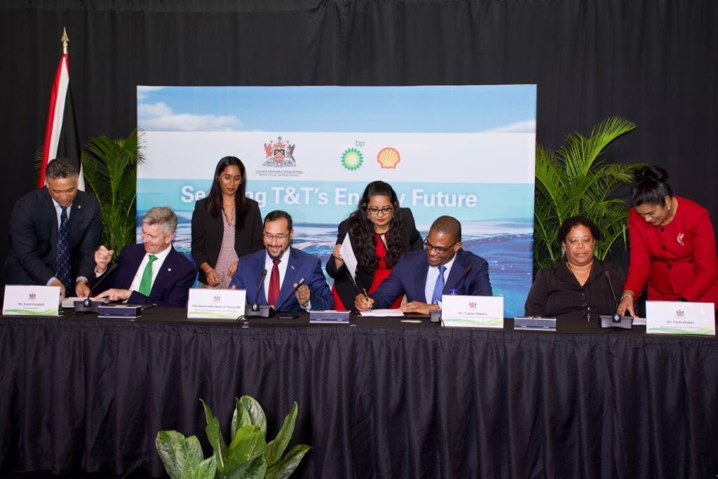 President of bpTT David Campbell, left; Energy and Energy Industries Minister Stuart Young; Eugene Okpere, SVP and country chair; and Commissioner of state lands Paula Drakes. Photo courtesy bpTT - 