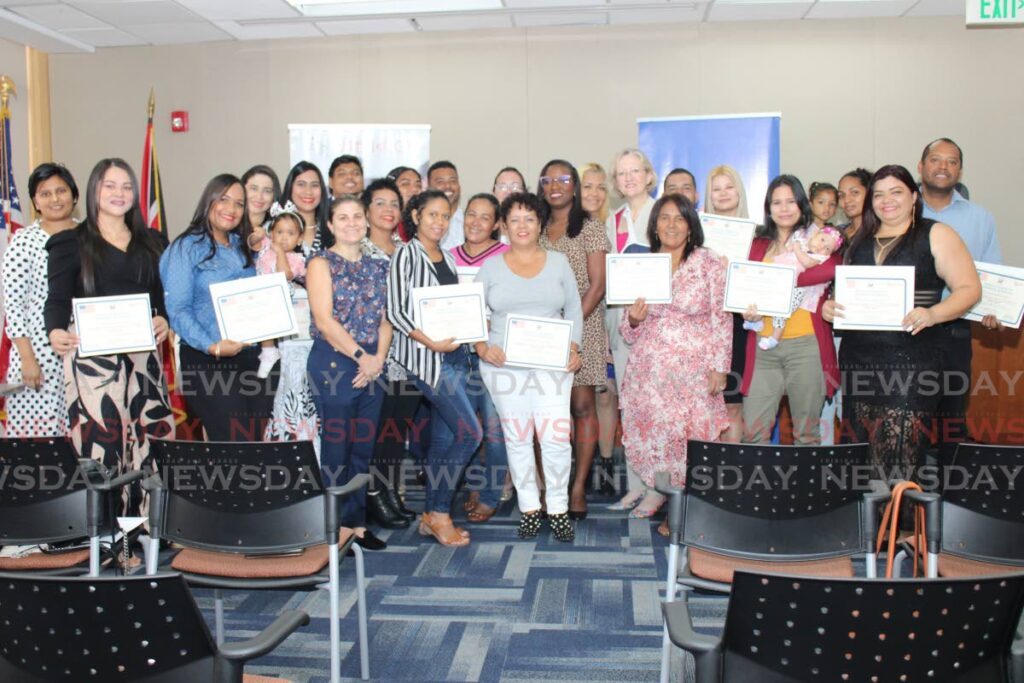 The 40 participants received their official certifications at the end of the ceremony. - Photo by Grevic Alvarado