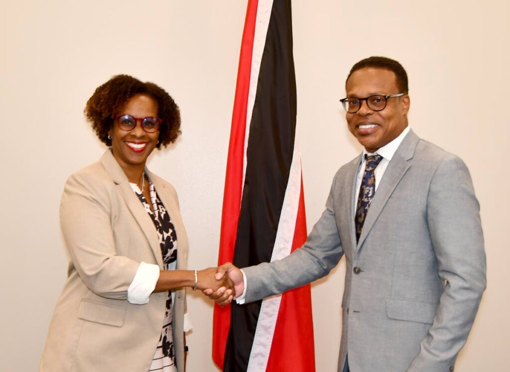 Foreign and Caricom Minister Dr Amery Browne, right, greets FAO representative for TT and Suriname, Dr Gillian Smith at the ministry's headquarters in Port of Spain on January 18. 
- Photo courtesy Ministry of Foreign and Caricom Affairs.  