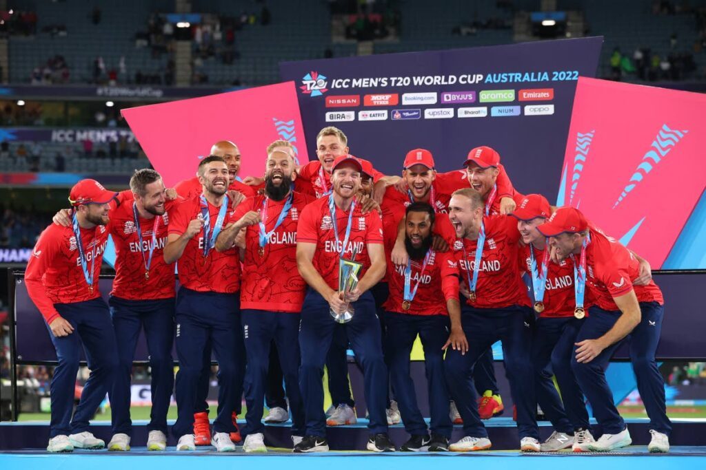 England players celebrate winning the ICC men's Twenty20 World Cup 2022 Final between Pakistan and England at Melbourne Cricket Ground (MCG) in Melbourne on November 13, 2022. - 