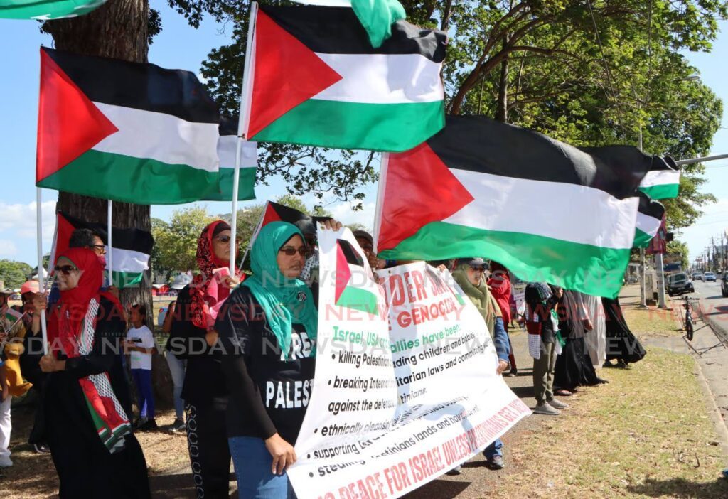 Concerned Muslims of TT gather at the Queen's Park Savannah, opposite the US Embassy, for a demonstration to highlight the plight of Palestine citizens on February 17. - File photo by Angelo Marcelle