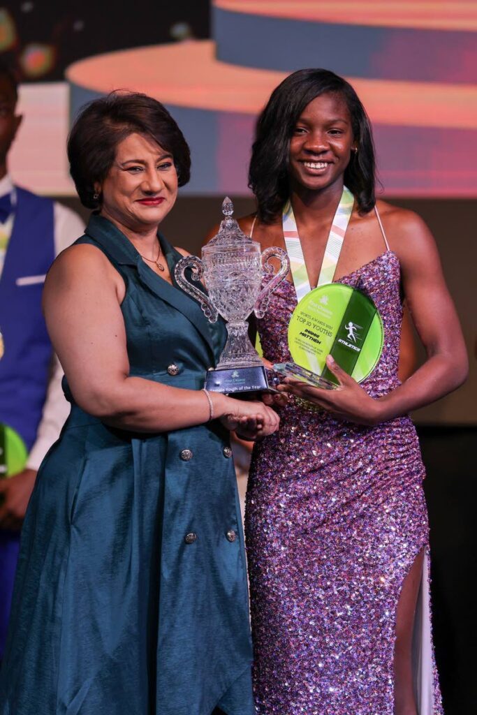 Track and field athlete Jane De Gannes, right, was awarded the Youth Female Sportsperson of the Year by First Citizens Group CEO Karen Darbasie during the First Citizens Sports Foundation 2023 Sports Awards at Hyatt Regency on March 16, 2024 in Port of Spain, Trinidad and Tobago. - Photo by Daniel Prentice