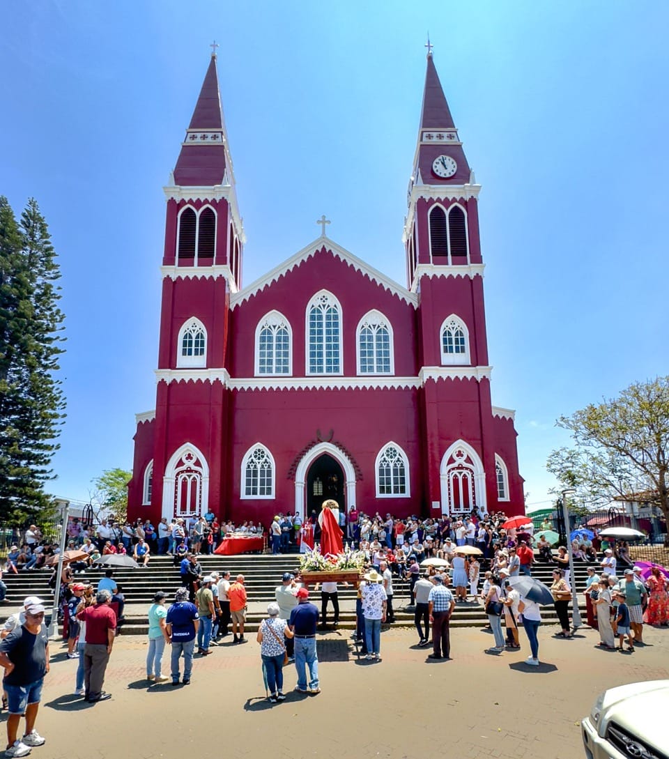 Adventures on rich Costa Rican Coast - Trinidad and Tobago Newsday