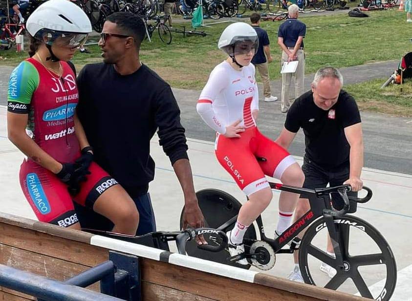 Trinidad and Tobago cyclist Makaira Wallace lines up for her sprint quarter-final race against Poland's Marlena Karwacka at the Junek Grand Prix in Czech Republic on May 5. - Photo courtesy Makaira Wallace