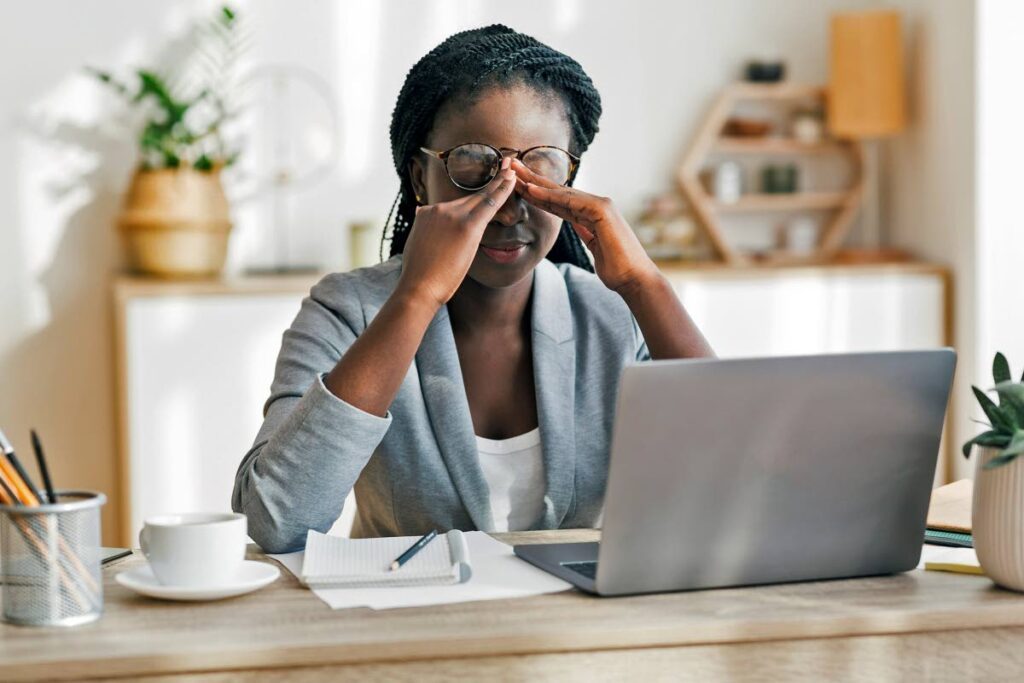 Finance professionals say their mental health suffers because of work pressures, an ACCA report shows. Source: healthcentral.com - 