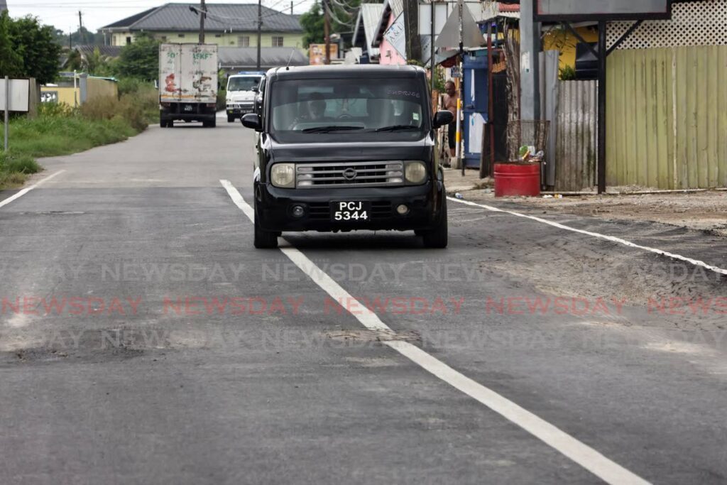 A freshly-paved portion of Bridal Road, Chaguanas showing signs of cracking along the roadway on September 2. - Photo by Lincoln Holder 