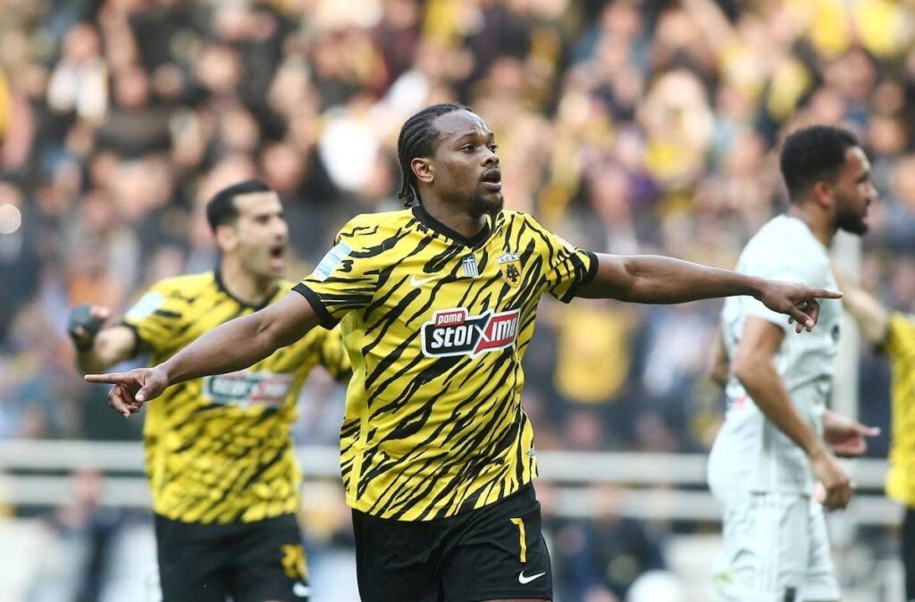 AEK Athens midfielder Levi Garcia  - (FILE PHOTO)