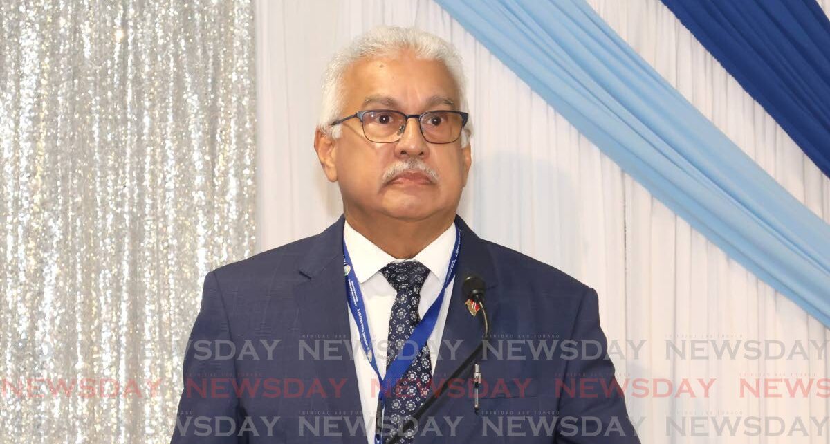 Deyalsingh: Combating dengue was ‘uphill battle’