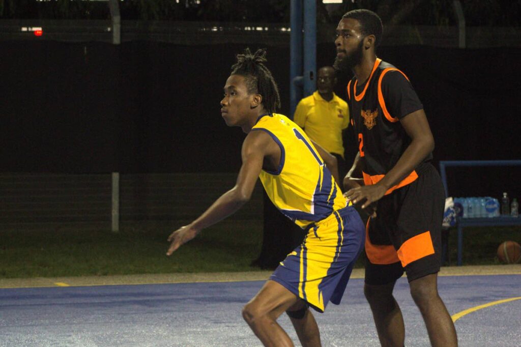 Maloney Pacers' Ahkeel Boyd (L) and Morvant Oilbirds' Antonio Ambris (R) jostle for position during their premiership match in the Destiny Invitational Arima League (DIAL). - File photo courtesy the DIAL.  