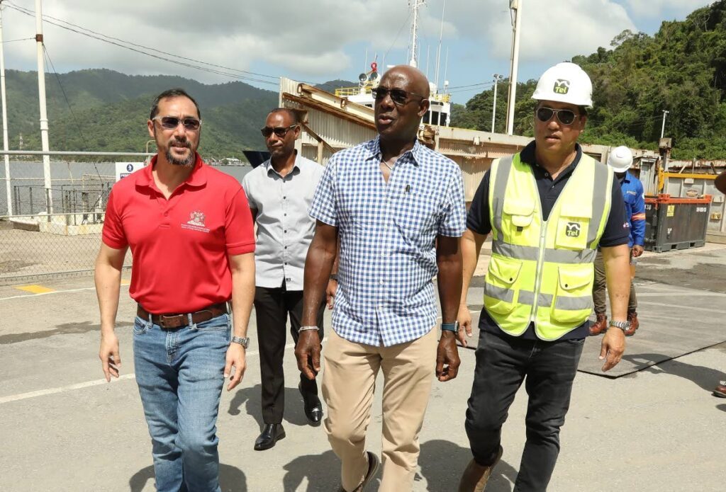 Prime Minister Dr Keith Rowley, centre, with Energy Minister Stuart Young, left, and other energy officials tour a ship acquired to help plan the exploitation of the Dragon gas field on October 11, 2024. - File photo courtesy Office of the Prime Minister 